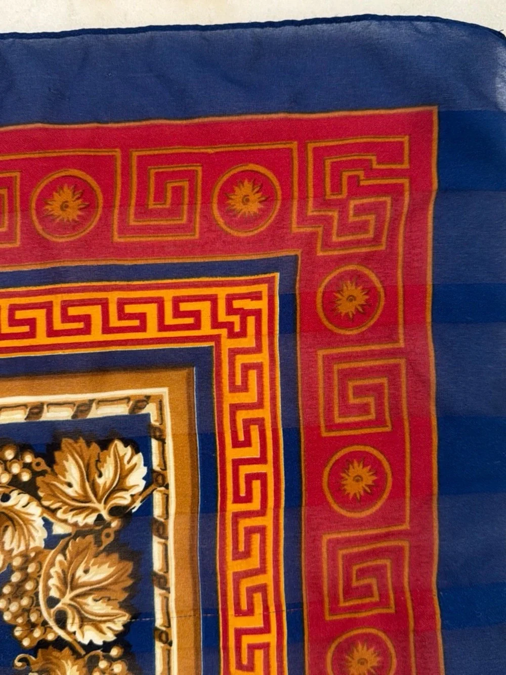 Baroque Pattern Silk-Feel Scarf
